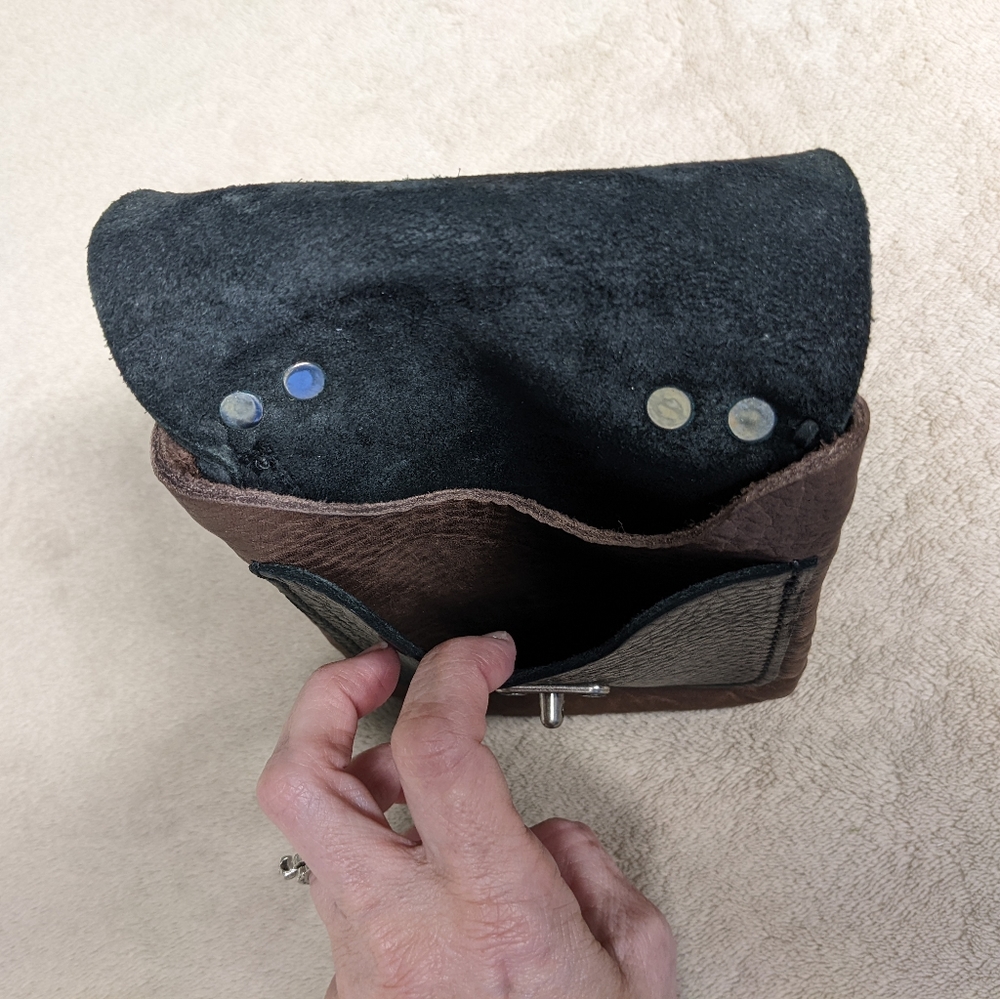 Handmade Clip on purse Leather 2 toned black brown 3 compartments woven sides - Picture 6 of 9